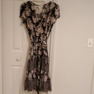 Cap sleeve lightweight dress